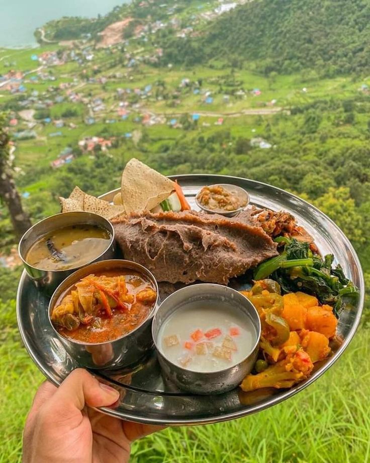 Dhindo Nepali Food